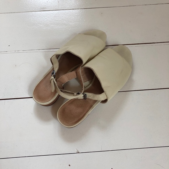 SOLD Madewell Sling Back Sandal Mule - Picture 3 of 4
